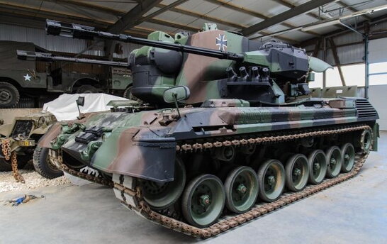 Німеччина передасть Україні перші зенітні танки Gepard у липні