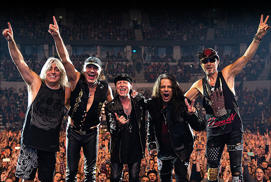 Scorpions підтримали Україну на концерті в Польщі (відео)
