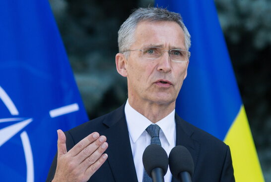 НАТО планує перевести Україну на озброєння Альянсу, — Столтенберг
