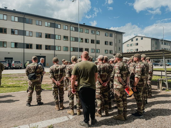 Велика честь: українські військові прибули на навчання у Латвію
