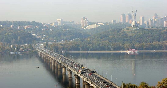 В Укравтодорі розповіли, скільки зруйнованих окупантами мостів уже відновили