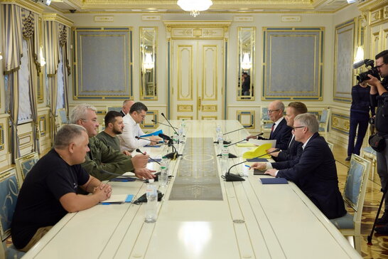 Президент обговорив з міністром закордонних справ Данії підтримку України