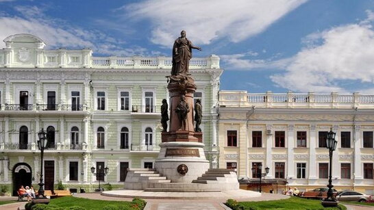 В Одеській міській раді провалили голосування за демонтаж пам'ятника Катерині II