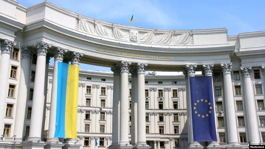 “Знаходяться не в тій позиції, аби диктувати умови”: МЗС відреагувало на заяви росії щодо відмови вивести війська