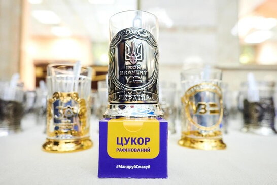 Укрзалізниця повертає культові підсклянники