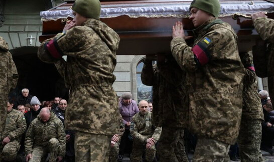 Завтра Львів попрощається з трьома Героями