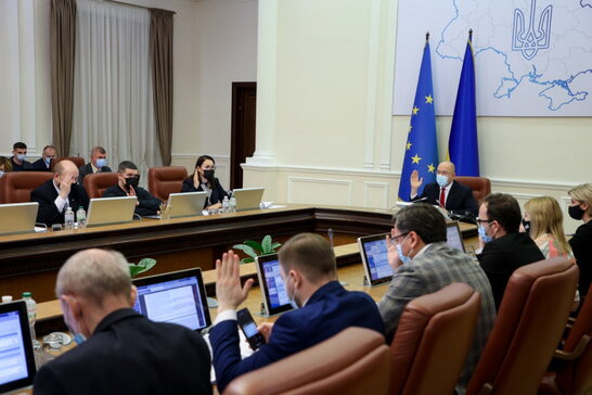 Кабмін провів кадрові ротації в міністерствах