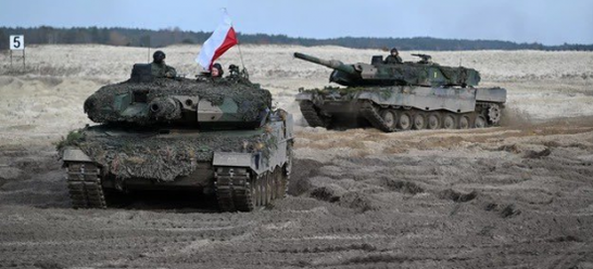 Україна отримала від Польщі 325 танків і 14 винищувачів МіГ-29