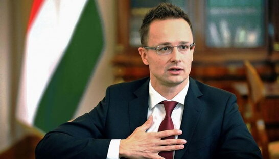 Міністр закордонних справ Угорщини вирушив до Китаю