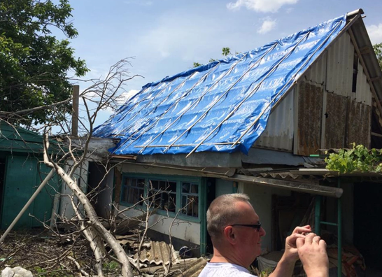 На Херсонщині у селі Нова Зоря, Львівщина відновить 50 пошкоджених приватних будинків