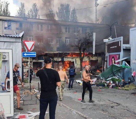 Окупанти обстріляли ринок на Донеччині: є загиблі