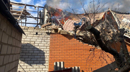 Окупанти обстріляли Херсон з артилерії: є влучання в житлову зону