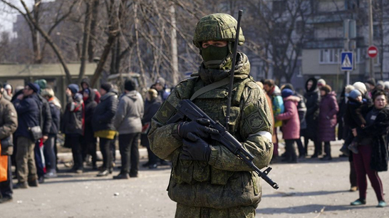 У Сєверодонецьку окупанти вирішили не видавати харчі мешканцям без паспорта рф ‒ ОВА