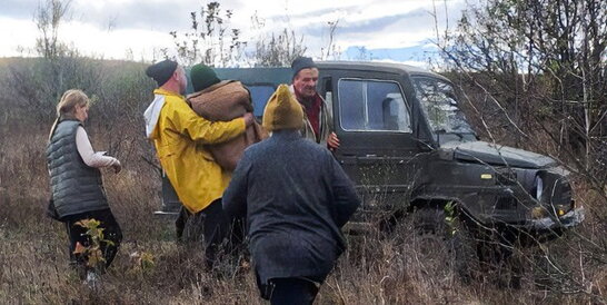 Два дні не могла вибратися з ожини: на Буковині врятували жінку