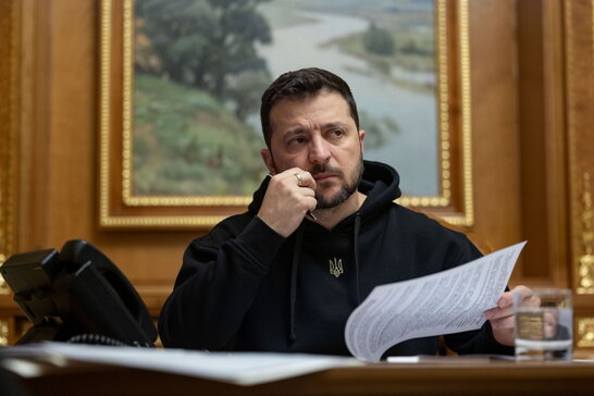 Зеленський схвалив санкції проти 60 фізичних осіб і 93 юросіб, повʼязаних із рф