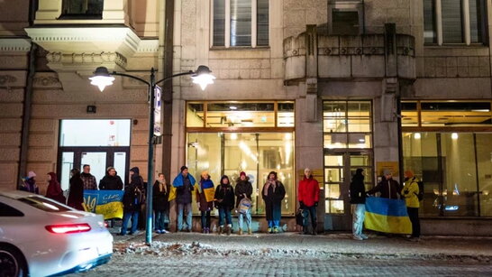 Відмова екстрадувати бойовика рф Петровського: У Фінляндії українці вийшли на протест