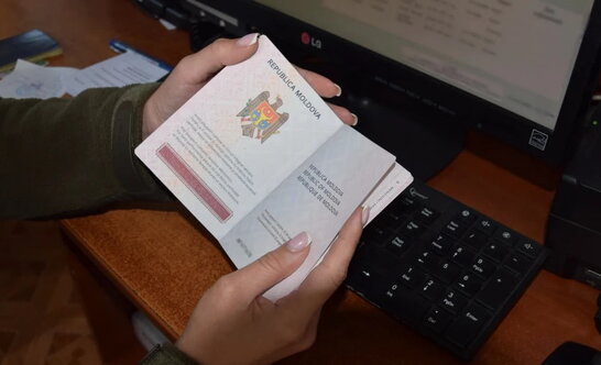 Росіяни масово намагаються отримати паспорт громадянина Молдови – Reuters