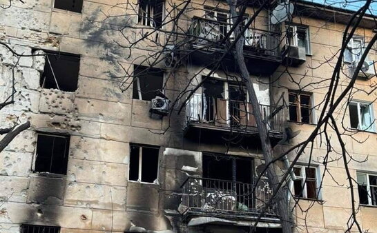 Обстріл Одеси: з пошкодженого будинку евакуювали 130 осіб, є поранені