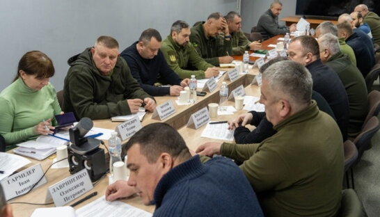 У небезпечні громади Херсонщини заборонили вʼїзд іноземним волонтерам