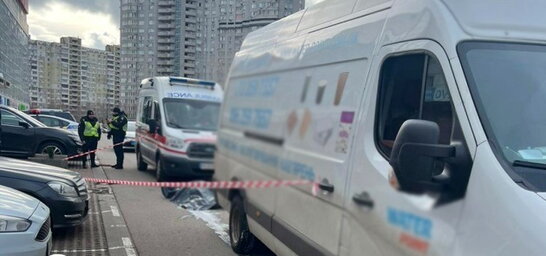 У Києві мікроавтобус збив насмерть жінку