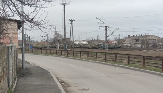 Росіяни привезли на залізничну станцію в Євпаторії велику кількість танків - партизани