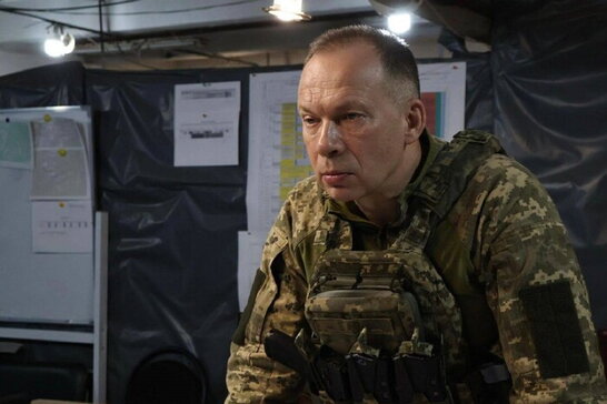 Сирський під час перебування на передових командних пунктах ухвалив певні рішення