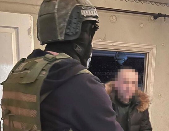 Допомагав рашистам викрадати українців: СБУ затримала "помічника" російського гауляйтера