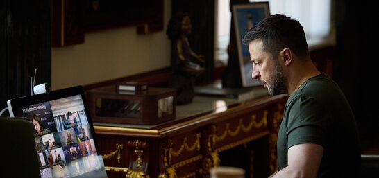 Зеленський наказав перенести всі міжнародні заходи за його участі через ситуацію на фронті