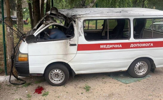 На Дніпропетровщині окупанти скерували дрон у "швидку": загинув водій