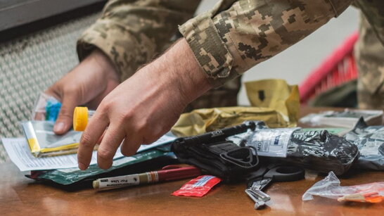 У Міноборони працюють над змінами стандартів тактичної медицини
