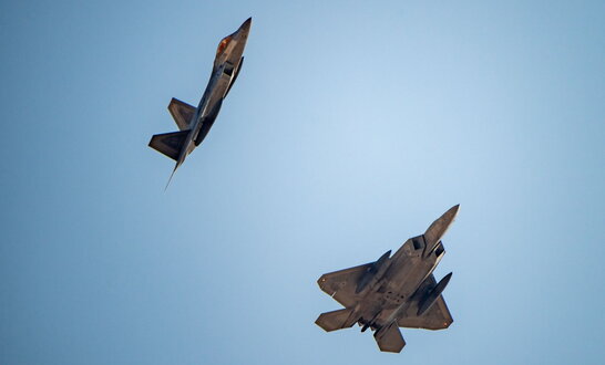 США направили F-22 на Близький Схід для підтримки Ізраїлю