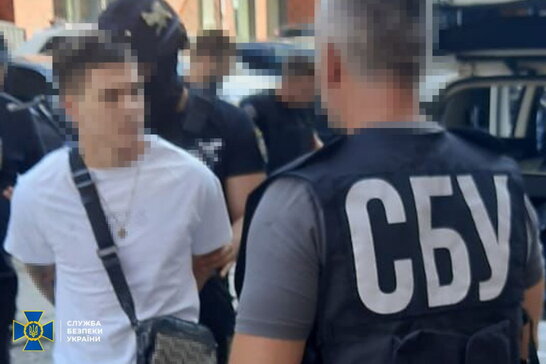 Правоохоронці затримали підпалювачів авто військових у Києві, Дніпрі та Кривому Розі