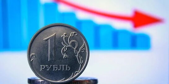 Російський рубль з початку серпня впав на чверть - Reuters