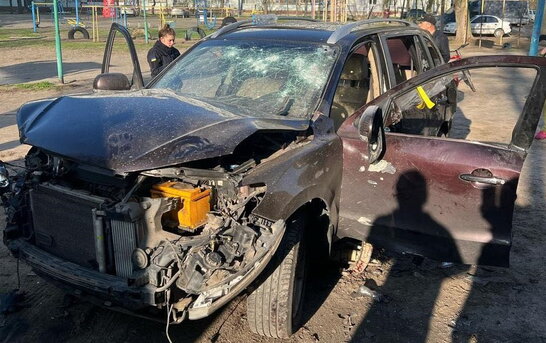 У Дніпрі вибухнув автомобіль місцевого чиновника: постраждали двоє людей