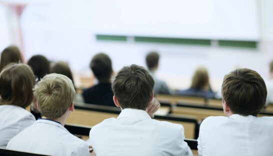 МОН розповіло, скільки студентів не повернулись з-за кордону після академічної мобільності