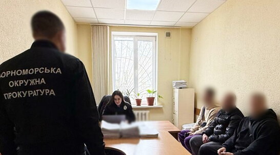 На Одещині троє чоловіків видавали себе за працівників ТЦК: побили й заштовхали людину в авто