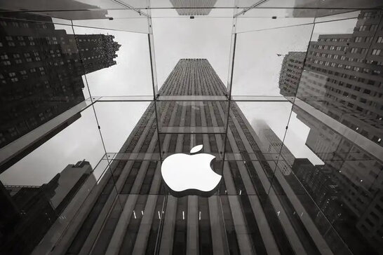 Apple планує впровадити ШІ-пошук у Safari