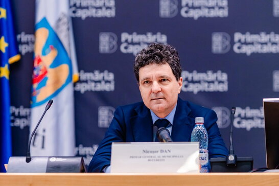 Новообраний президент Румунії Нікушор Дан склав присягу