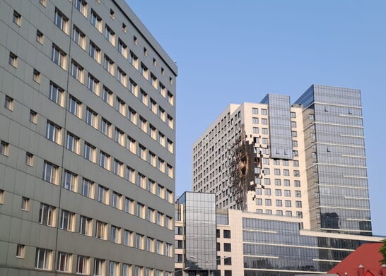 У Києві російська атака пошкодила будівлю поблизу представництва ЄС