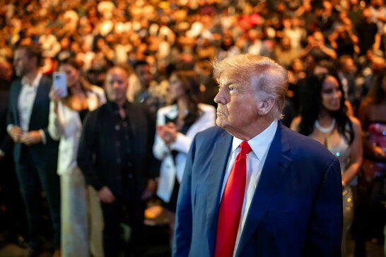 Трамп висміяв Грету Тунберг і порадив їй "лікувати злість"