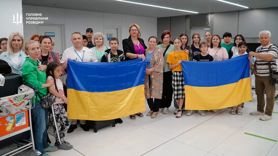 Українців евакуювали з Ірану: додому повернулися 31 громадянин, серед них — 14 дітей