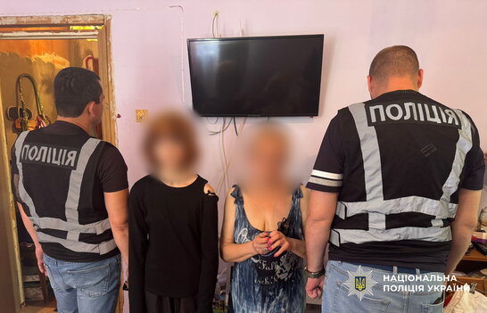 В Одесі мати з 13-річною донькою виконували завдання ФСБ: підпалили військове авто та об’єкт залізниці