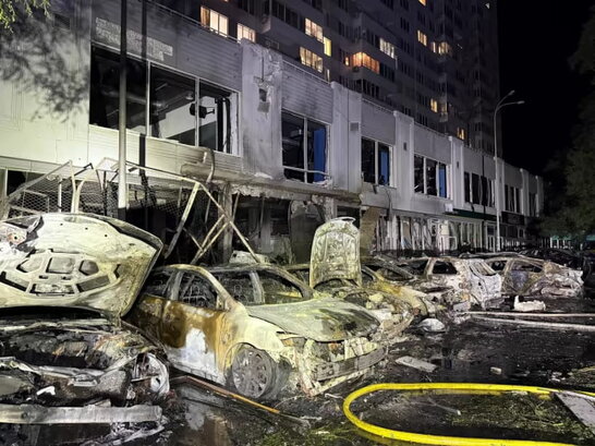 В Одесі внаслідок нічної атаки дронів виникли пожежі, пошкоджено будівлі та авто, є постраждалий