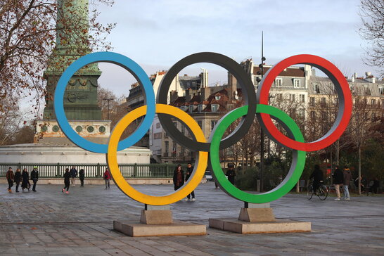 Росіяни та білоруси можуть змагатися на Олімпіаді-2026: МОК висунув умови