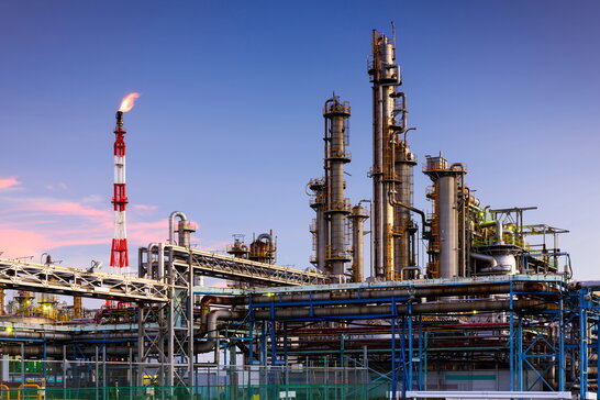 Найбільший НПЗ Індії придбав 7 мільйонів барелів нафти з США, Канади та Близького Сходу