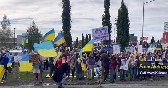 В Анкориджі пройшов мітинг на підтримку України перед зустріччю Трампа та Путіна