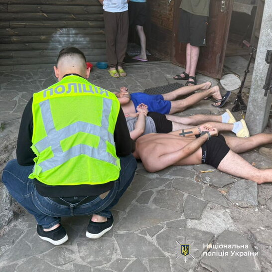 Кокаїновий синдикат ліквідували: кур’єрів перевіряли на поліграфі, наркотики возили під час комендантської години