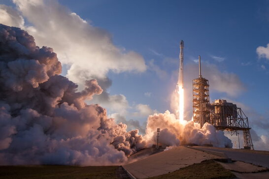 SpaceX представить Starship V4: нова ракета матиме 42 двигуни