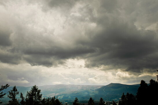 Прогноз погоди в Україні на 29 серпня: невелика хмарність, вдень до +31°