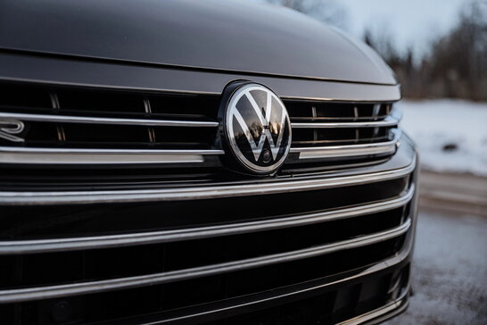 Volkswagen інвестує до мільярда євро в штучний інтелект